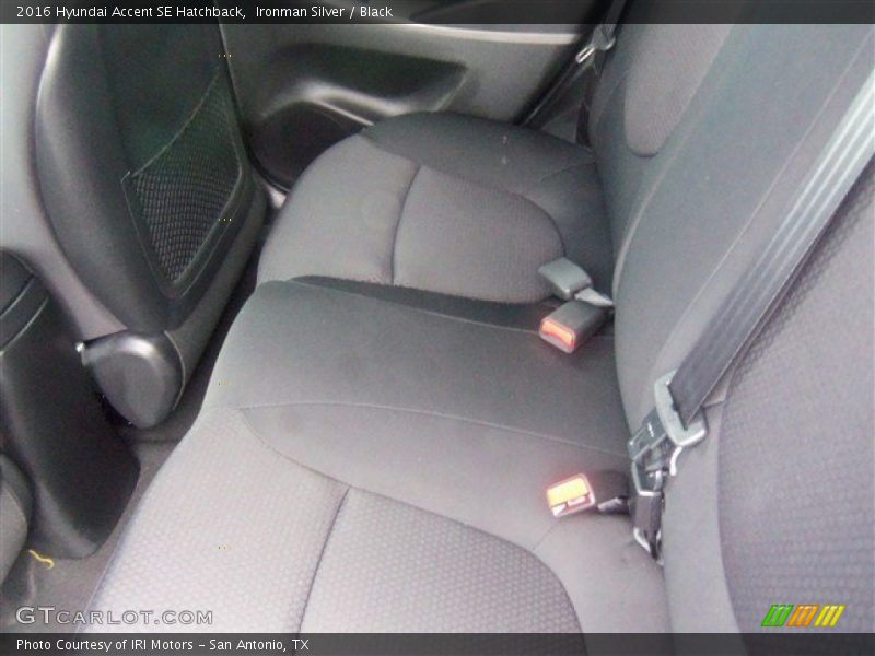 Ironman Silver / Black 2016 Hyundai Accent SE Hatchback
