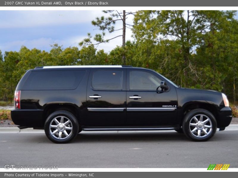  2007 Yukon XL Denali AWD Onyx Black