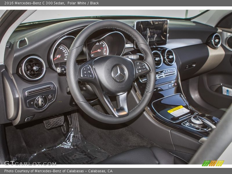 Polar White / Black 2016 Mercedes-Benz C 300 Sedan