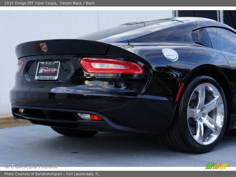 Venom Black / Black 2015 Dodge SRT Viper Coupe