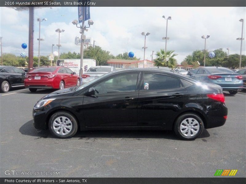 Ultra Black / Gray 2016 Hyundai Accent SE Sedan