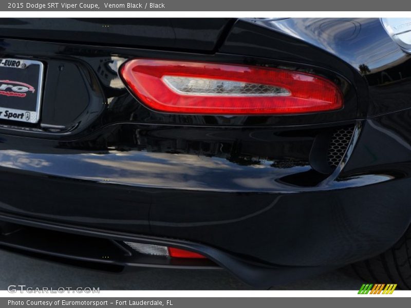 Venom Black / Black 2015 Dodge SRT Viper Coupe