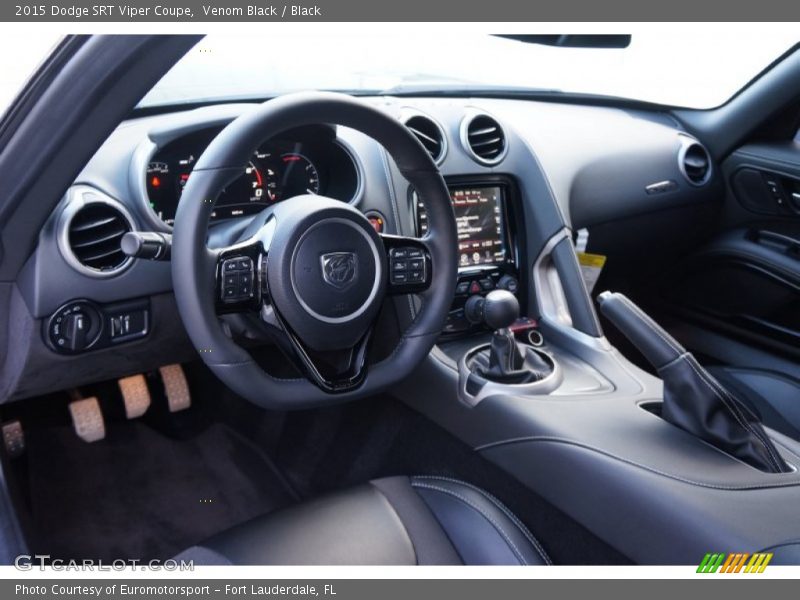 Dashboard of 2015 SRT Viper Coupe