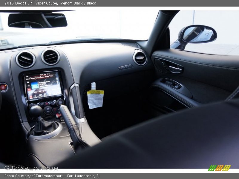 Venom Black / Black 2015 Dodge SRT Viper Coupe