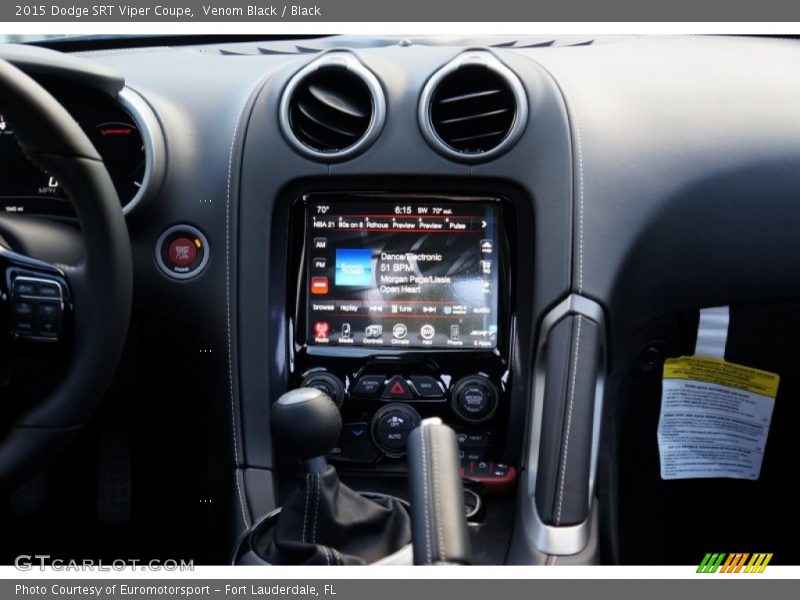 Controls of 2015 SRT Viper Coupe