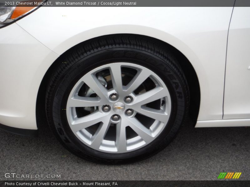 White Diamond Tricoat / Cocoa/Light Neutral 2013 Chevrolet Malibu LT