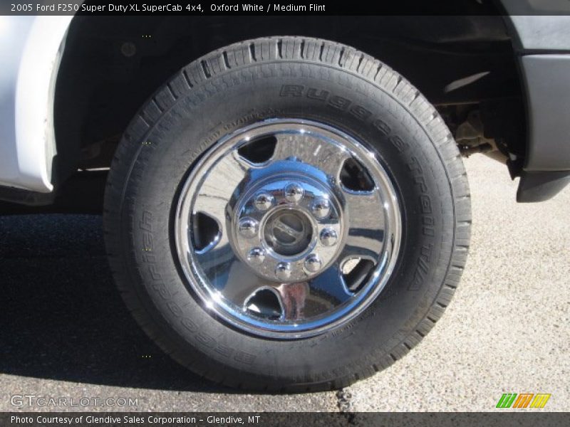 Oxford White / Medium Flint 2005 Ford F250 Super Duty XL SuperCab 4x4