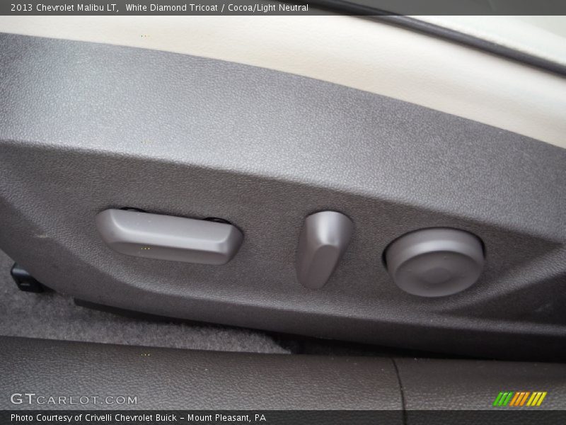 White Diamond Tricoat / Cocoa/Light Neutral 2013 Chevrolet Malibu LT