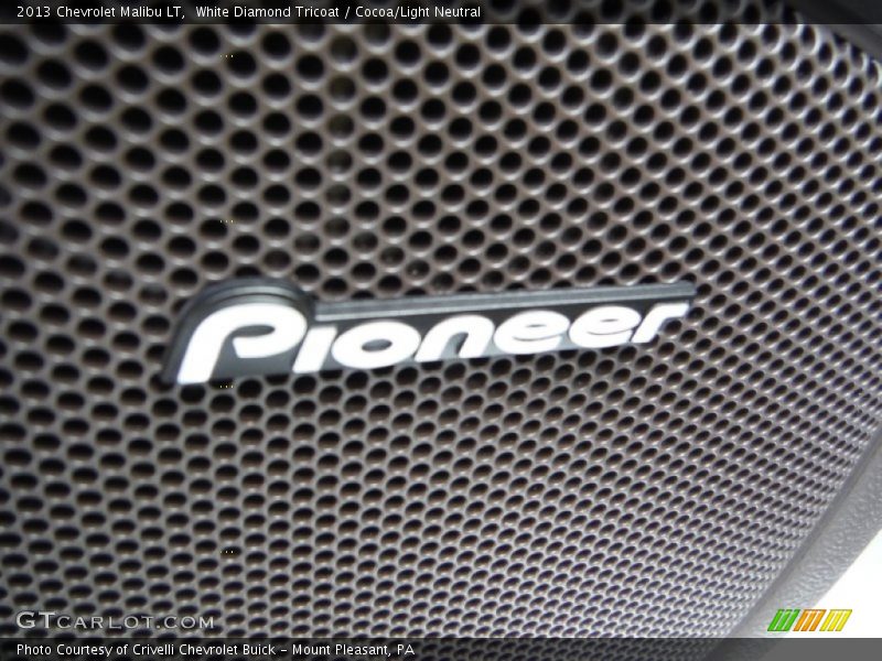White Diamond Tricoat / Cocoa/Light Neutral 2013 Chevrolet Malibu LT