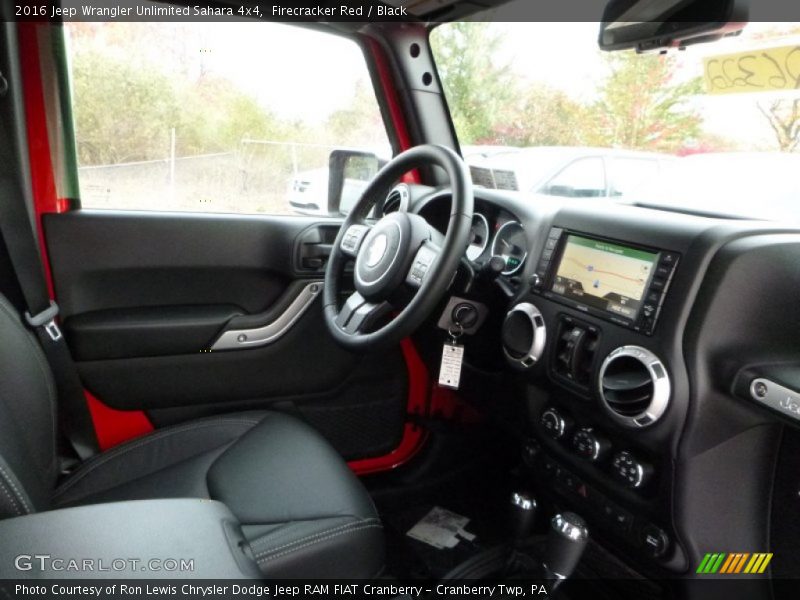 Firecracker Red / Black 2016 Jeep Wrangler Unlimited Sahara 4x4