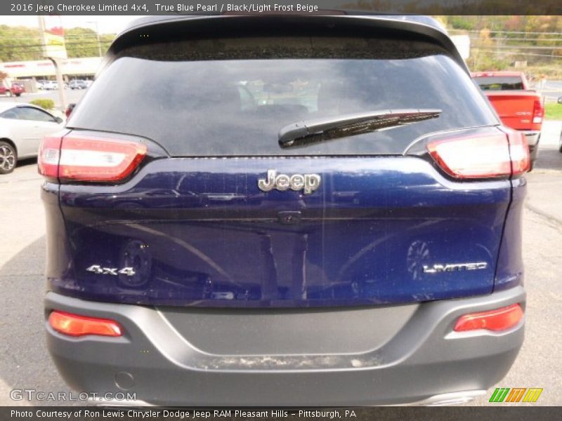True Blue Pearl / Black/Light Frost Beige 2016 Jeep Cherokee Limited 4x4