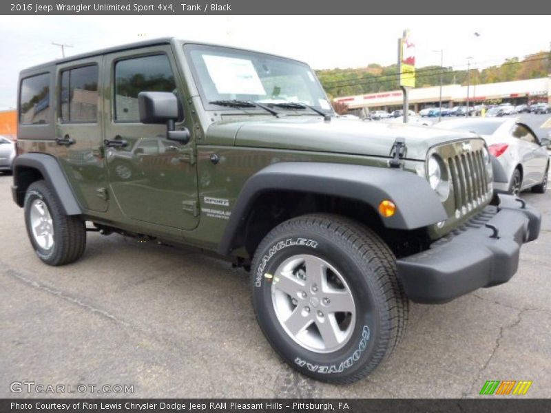 Tank / Black 2016 Jeep Wrangler Unlimited Sport 4x4