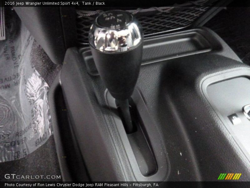 Tank / Black 2016 Jeep Wrangler Unlimited Sport 4x4