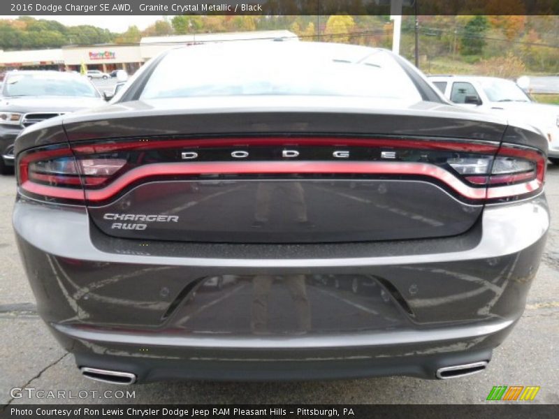 Granite Crystal Metallic / Black 2016 Dodge Charger SE AWD