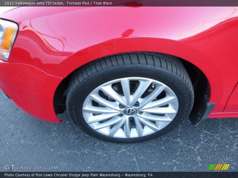 Tornado Red / Titan Black 2013 Volkswagen Jetta TDI Sedan