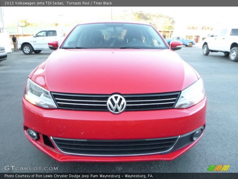 Tornado Red / Titan Black 2013 Volkswagen Jetta TDI Sedan