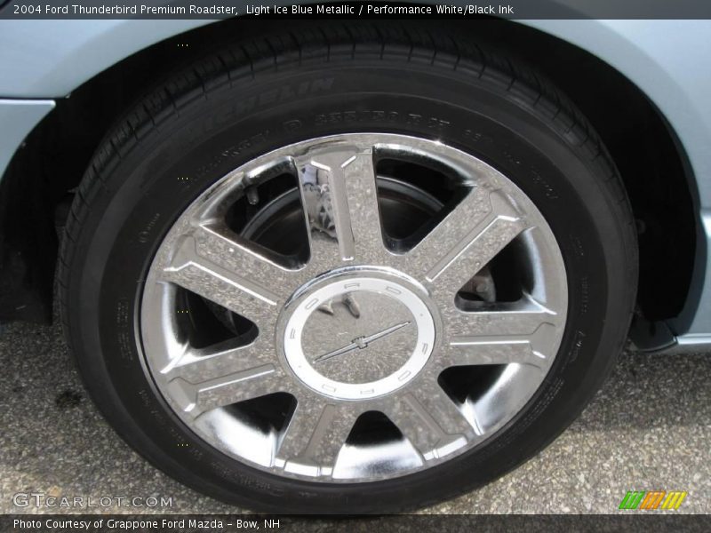 Light Ice Blue Metallic / Performance White/Black Ink 2004 Ford Thunderbird Premium Roadster
