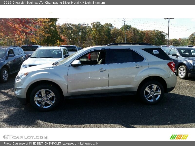 Champagne Silver Metallic / Light Titanium 2016 Chevrolet Equinox LT