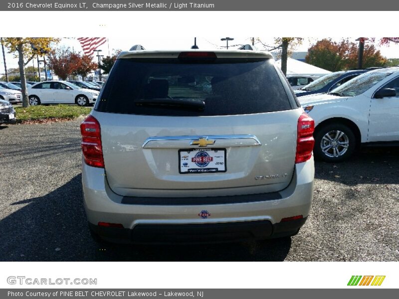 Champagne Silver Metallic / Light Titanium 2016 Chevrolet Equinox LT