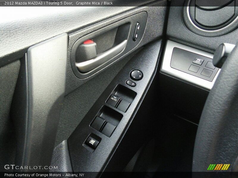 Graphite Mica / Black 2012 Mazda MAZDA3 i Touring 5 Door