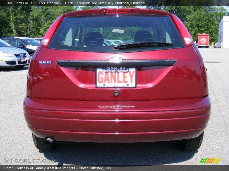 Dark Toreador Red Metallic / Charcoal/Charcoal 2006 Ford Focus ZX3 S Hatchback