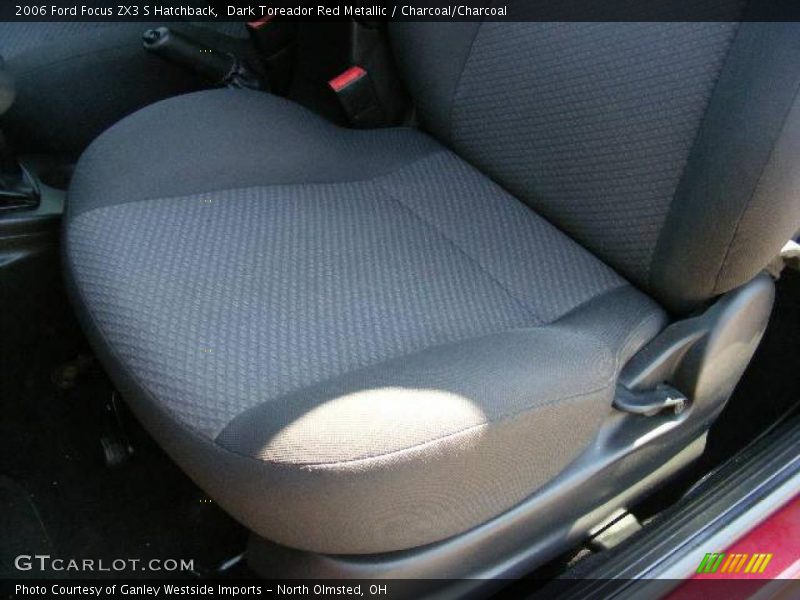 Dark Toreador Red Metallic / Charcoal/Charcoal 2006 Ford Focus ZX3 S Hatchback