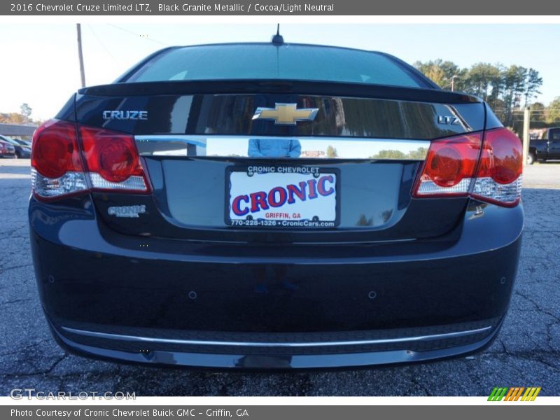 Black Granite Metallic / Cocoa/Light Neutral 2016 Chevrolet Cruze Limited LTZ