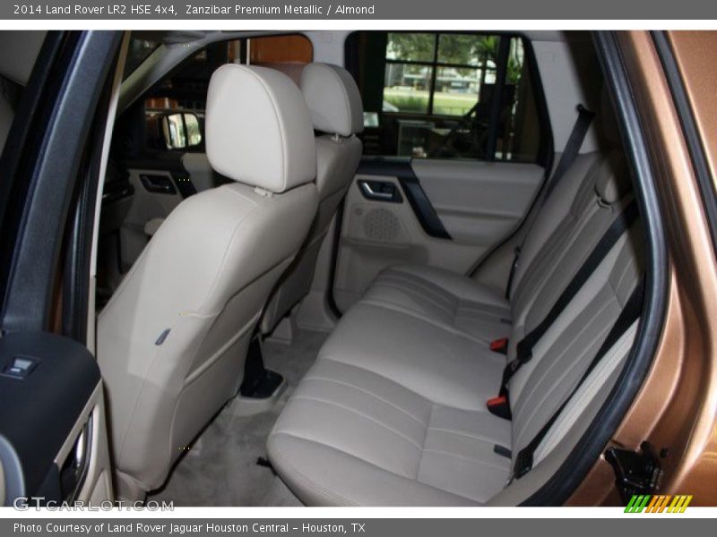 Zanzibar Premium Metallic / Almond 2014 Land Rover LR2 HSE 4x4