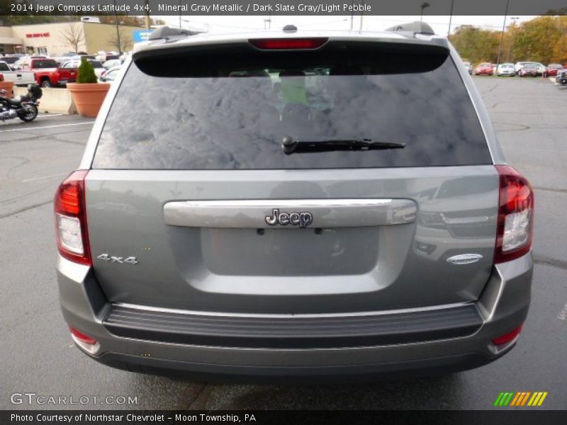 Mineral Gray Metallic / Dark Slate Gray/Light Pebble 2014 Jeep Compass Latitude 4x4