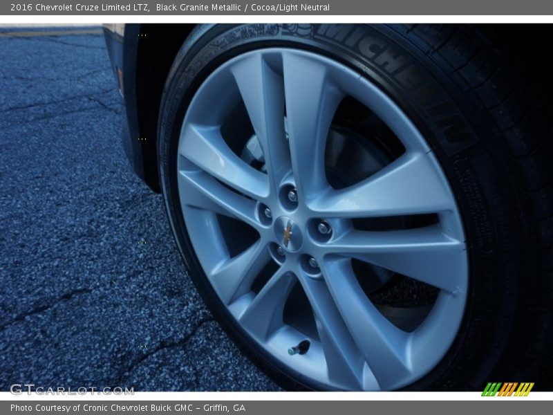 Black Granite Metallic / Cocoa/Light Neutral 2016 Chevrolet Cruze Limited LTZ