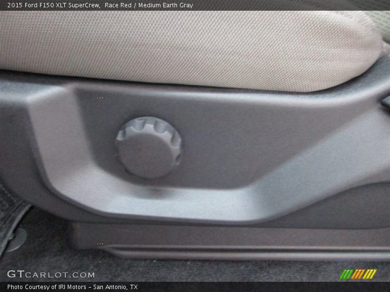 Race Red / Medium Earth Gray 2015 Ford F150 XLT SuperCrew