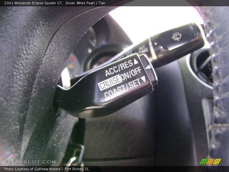 Dover White Pearl / Tan 2001 Mitsubishi Eclipse Spyder GT