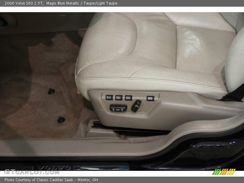 Magic Blue Metallic / Taupe/Light Taupe 2006 Volvo S60 2.5T