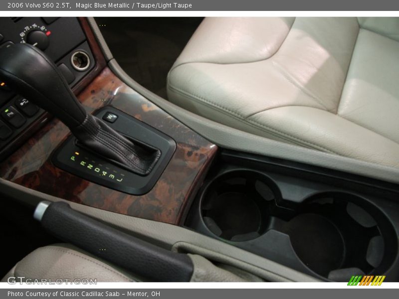 Magic Blue Metallic / Taupe/Light Taupe 2006 Volvo S60 2.5T