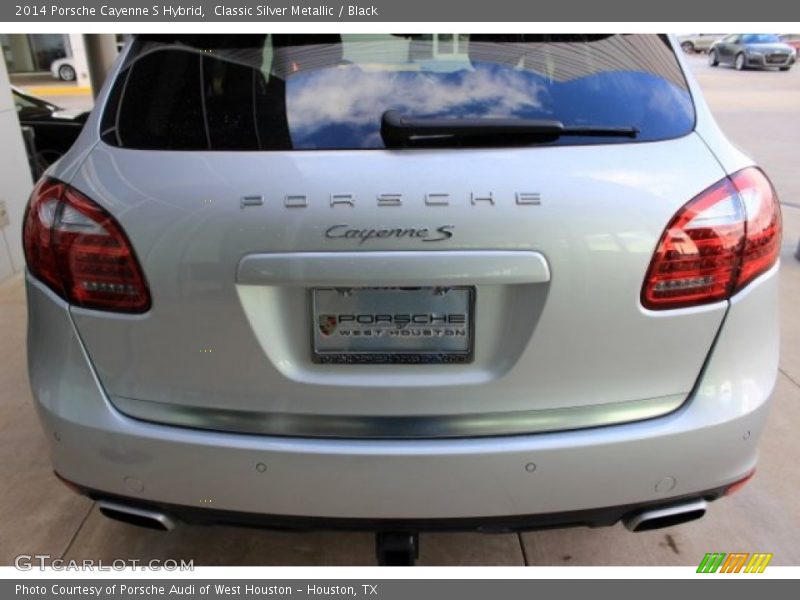 Classic Silver Metallic / Black 2014 Porsche Cayenne S Hybrid