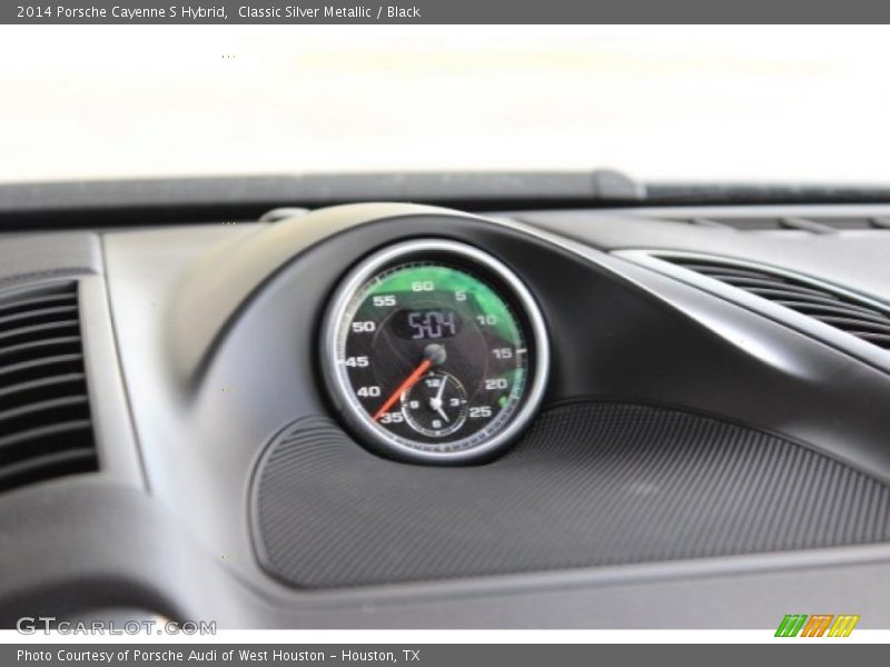 Classic Silver Metallic / Black 2014 Porsche Cayenne S Hybrid