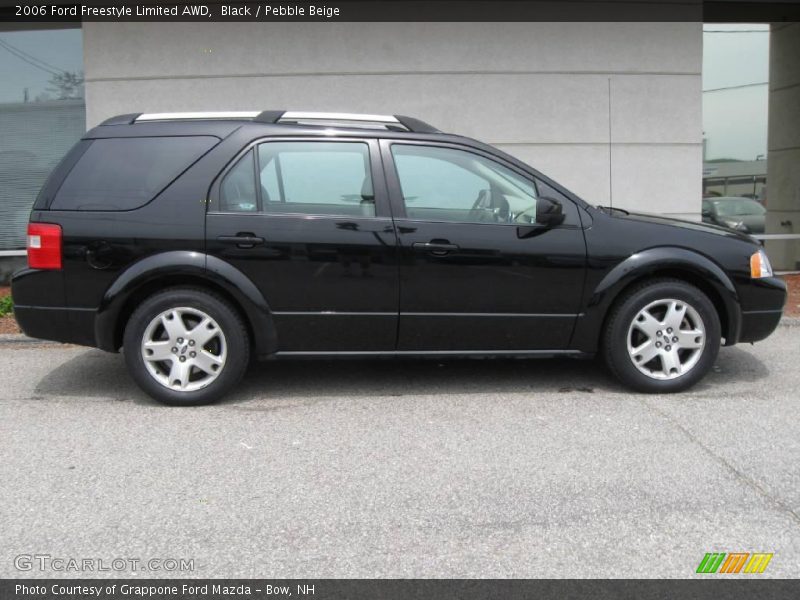 Black / Pebble Beige 2006 Ford Freestyle Limited AWD