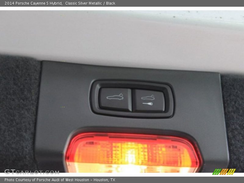 Classic Silver Metallic / Black 2014 Porsche Cayenne S Hybrid
