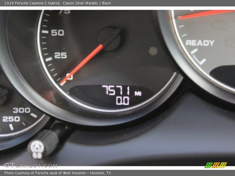 Classic Silver Metallic / Black 2014 Porsche Cayenne S Hybrid
