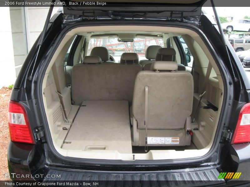 Black / Pebble Beige 2006 Ford Freestyle Limited AWD