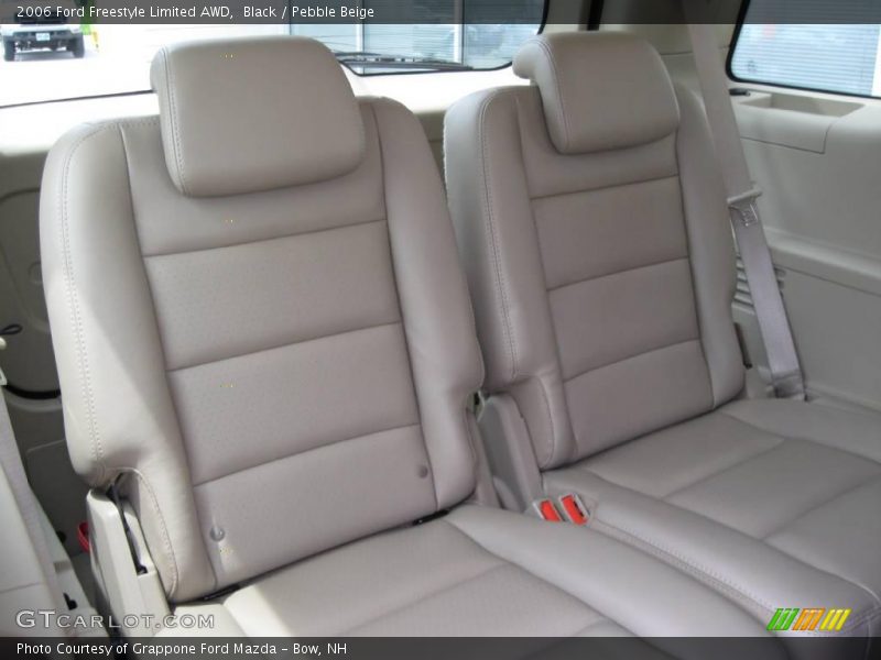 Black / Pebble Beige 2006 Ford Freestyle Limited AWD
