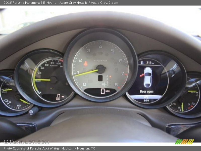  2016 Panamera S E-Hybrid S E-Hybrid Gauges