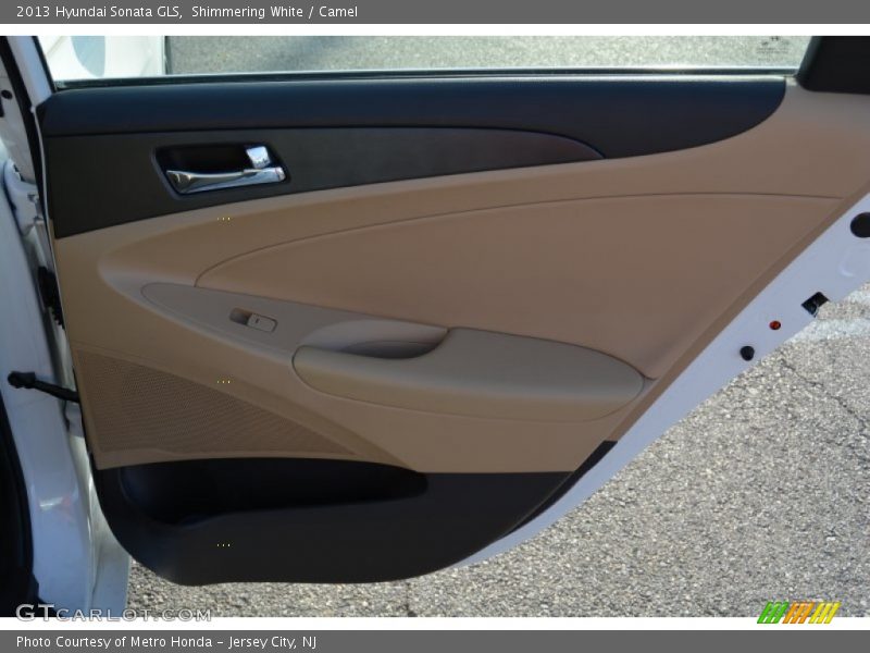 Shimmering White / Camel 2013 Hyundai Sonata GLS