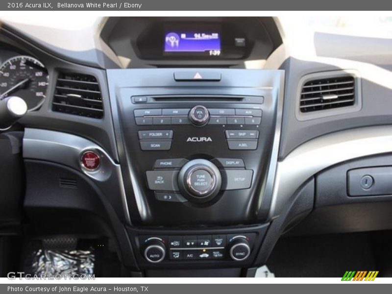 Bellanova White Pearl / Ebony 2016 Acura ILX