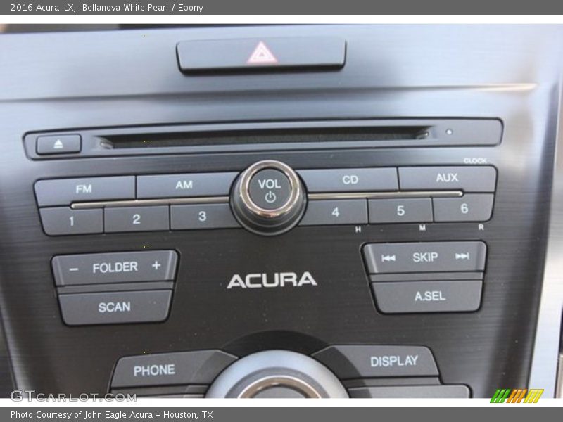 Bellanova White Pearl / Ebony 2016 Acura ILX