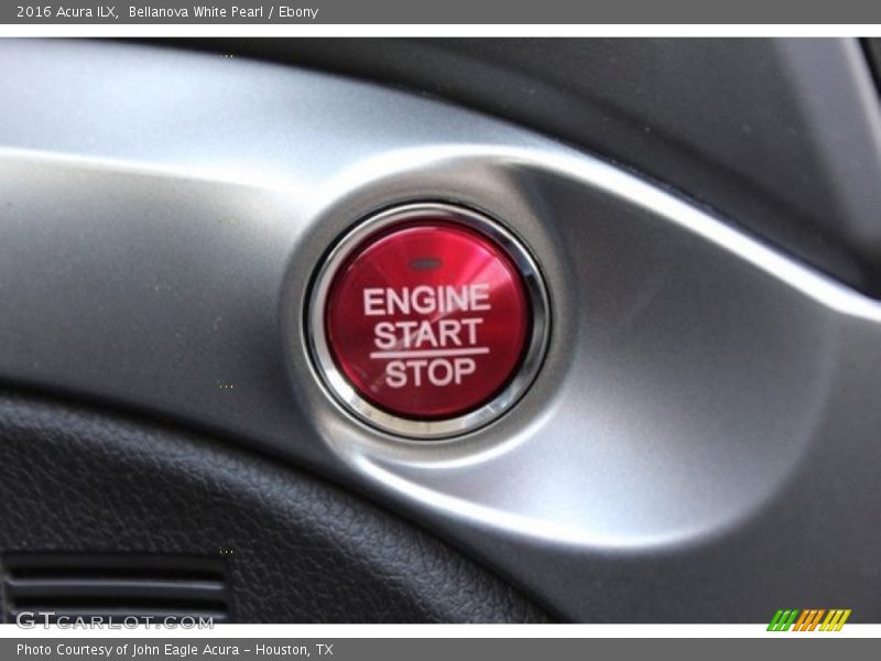 Bellanova White Pearl / Ebony 2016 Acura ILX