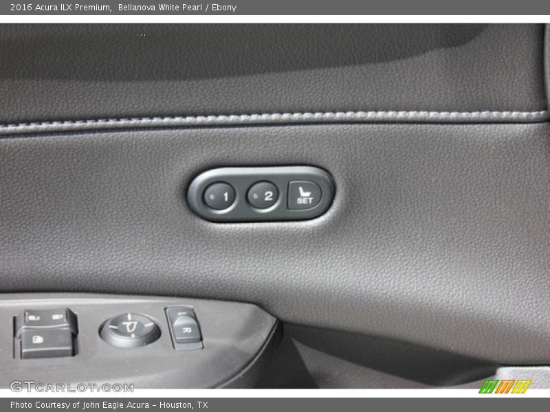 Bellanova White Pearl / Ebony 2016 Acura ILX Premium