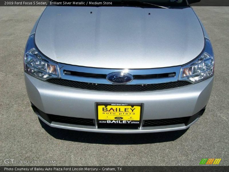 Brilliant Silver Metallic / Medium Stone 2009 Ford Focus S Sedan
