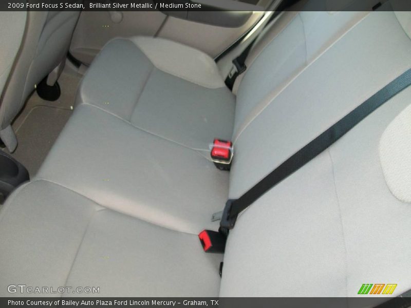 Brilliant Silver Metallic / Medium Stone 2009 Ford Focus S Sedan