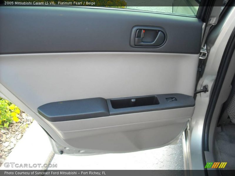 Platinum Pearl / Beige 2005 Mitsubishi Galant LS V6